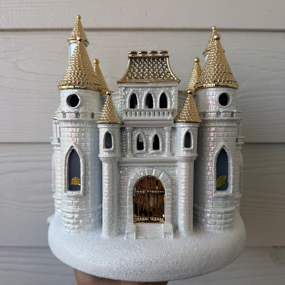 Bath & Body Works Other - Bath & Body Works Disney Princess Castle Pedestal Candle Holder | 2026 | NIB